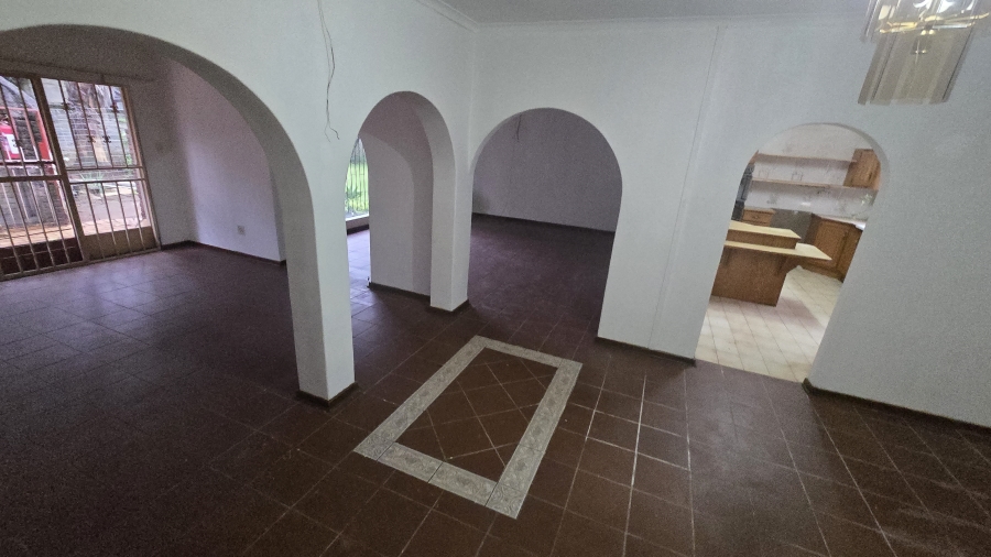 3 Bedroom Property for Sale in Geelhoutpark North West